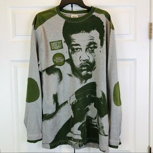 Everlast Joe Lewis XL Sweater NWOT